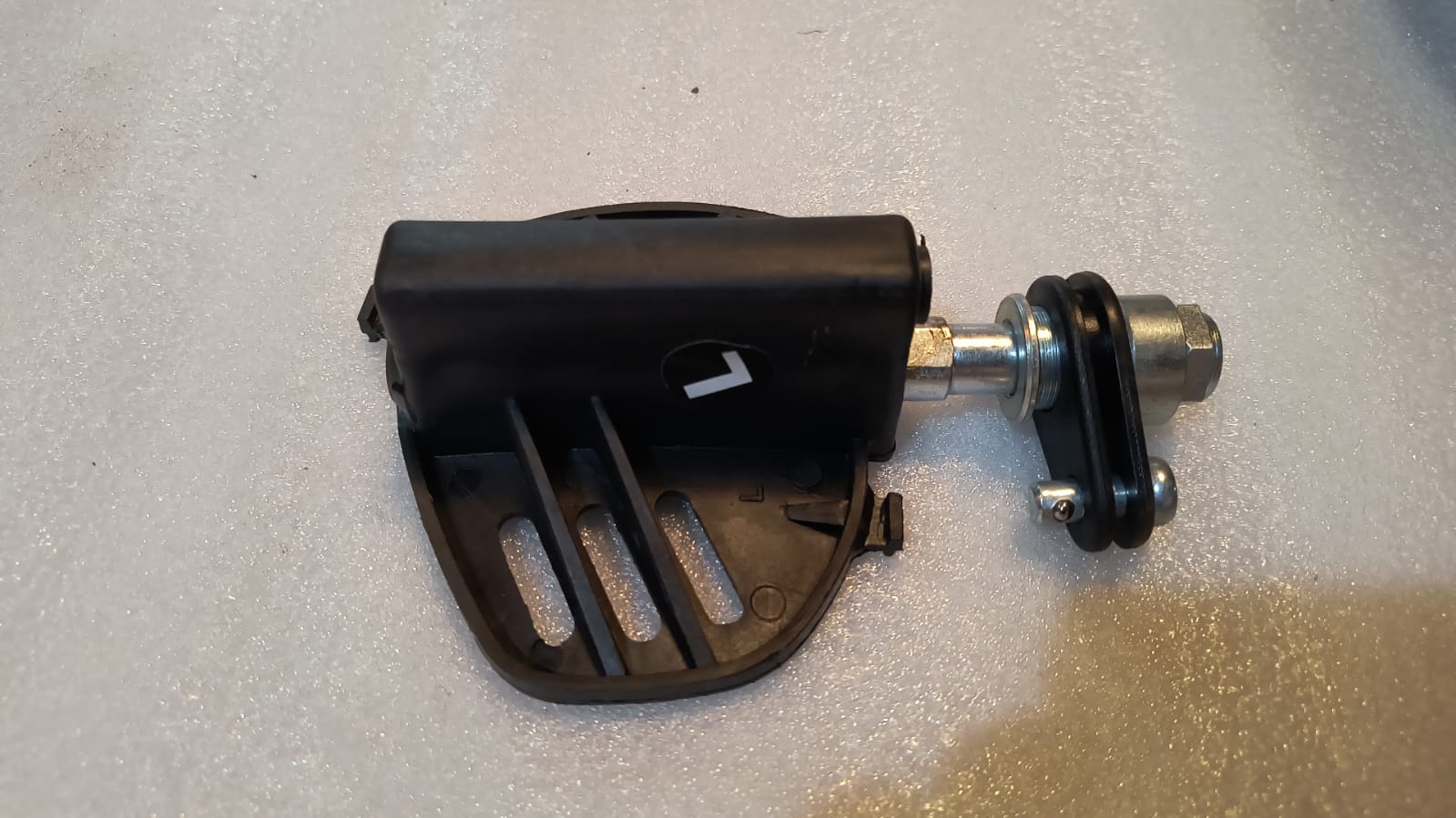 Left Pedal - Bionmart